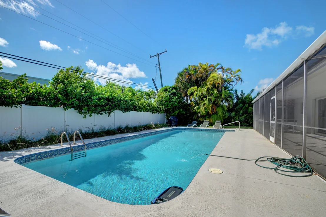 Photo of 1171 BIMINI Lane
