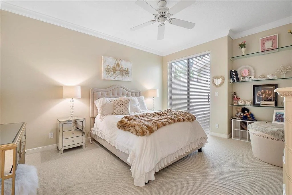 Photo of 7418 Campo Florido