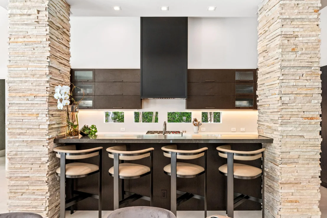 Photo of 1080 Lake Drive