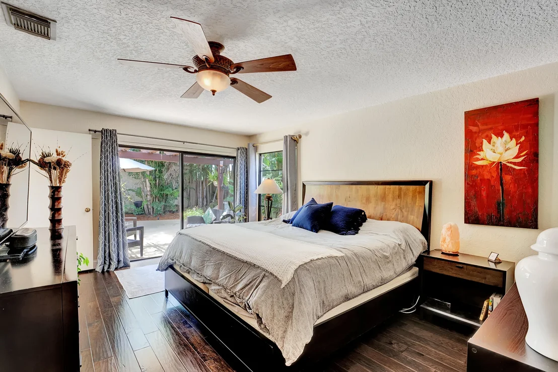 Photo of 6366 Pond Apple Road