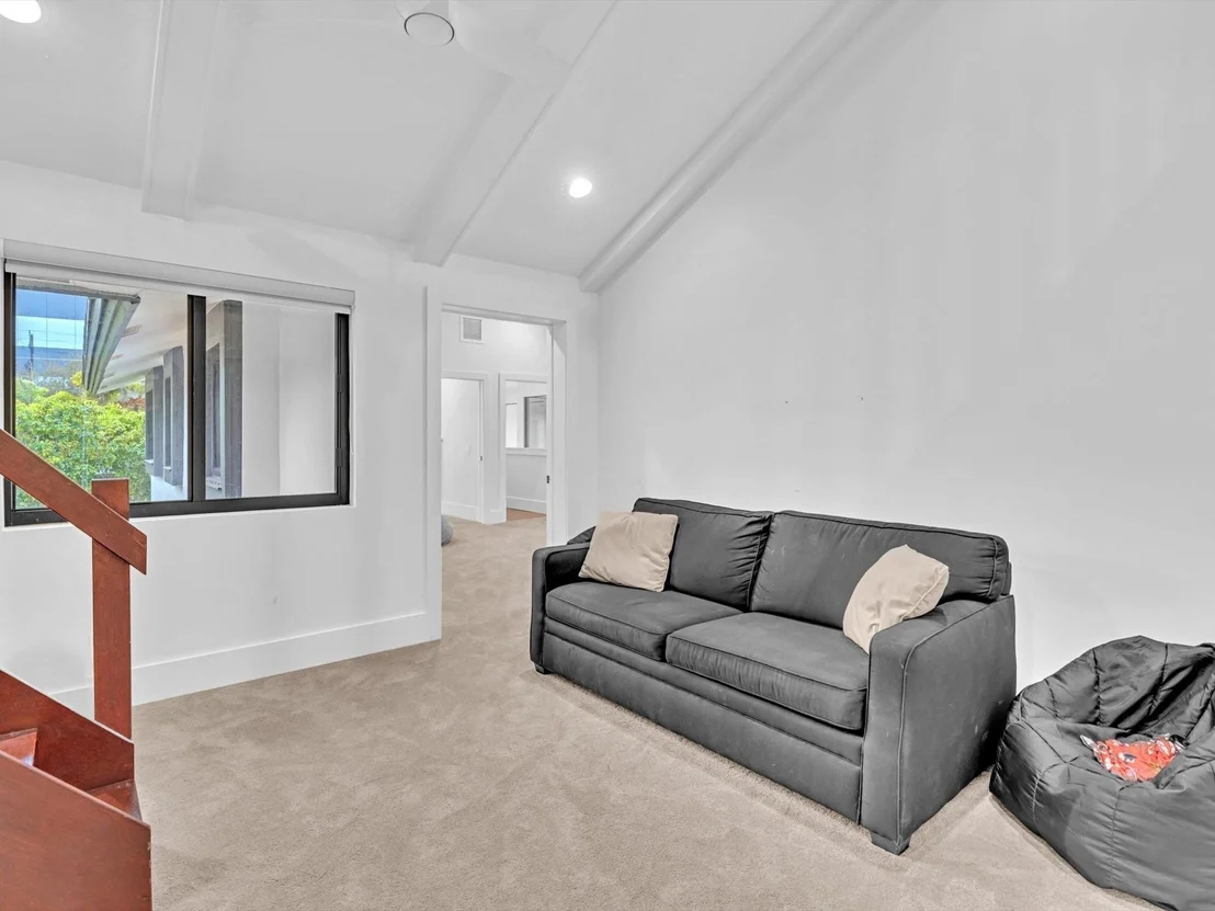 Photo of 525 Sandpiper Way