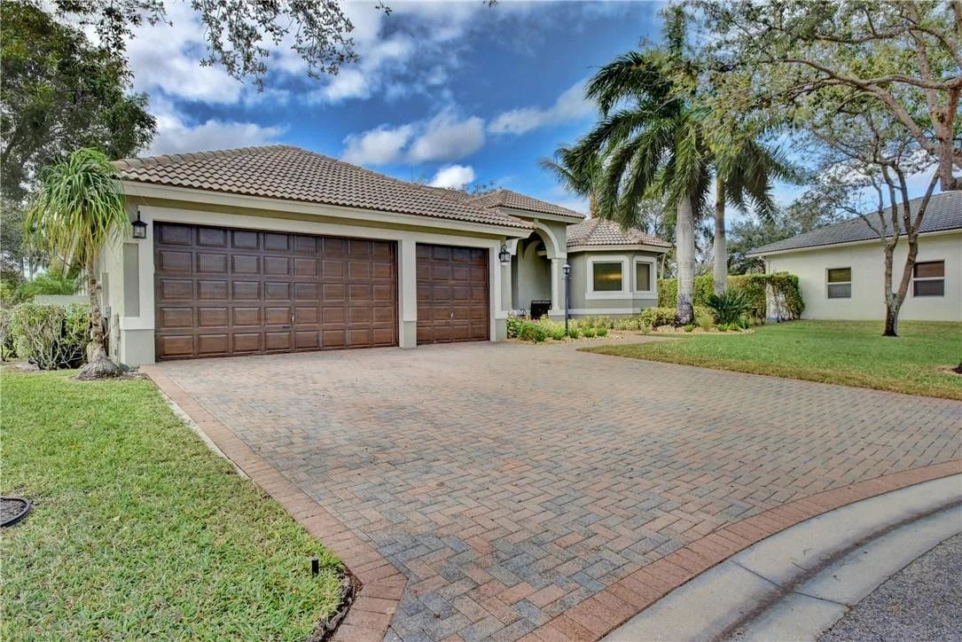 Photo of 6717 NW 107th Way