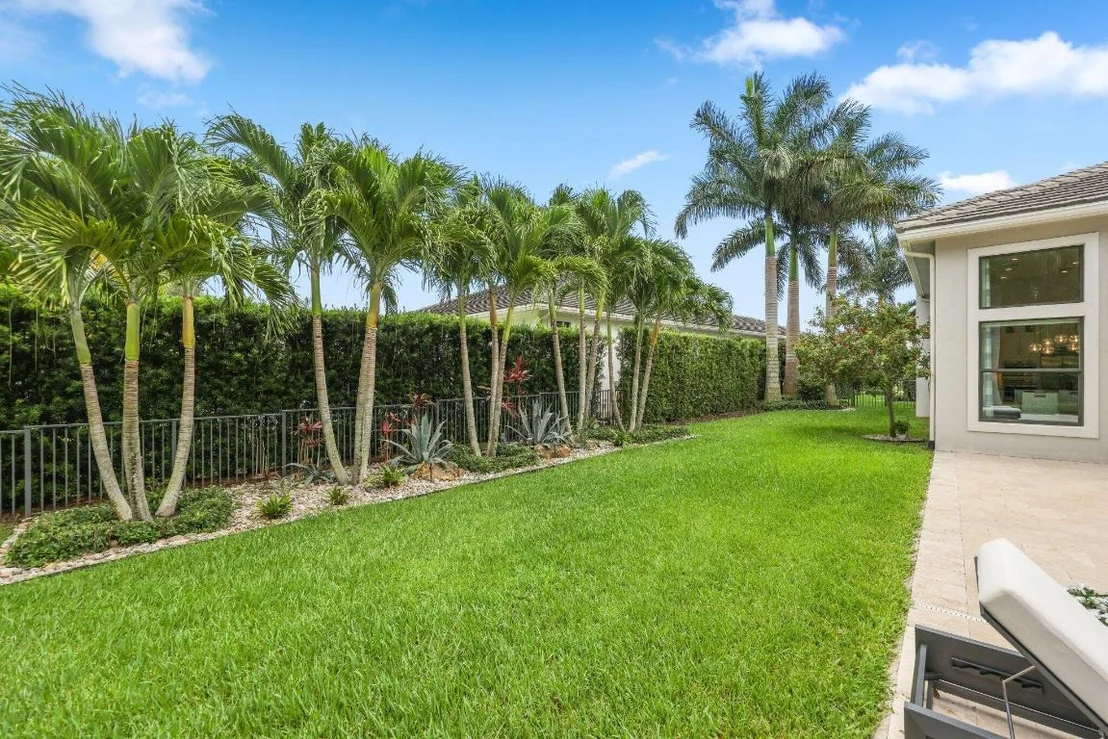 Photo of 2741 NW 70th Boulevard