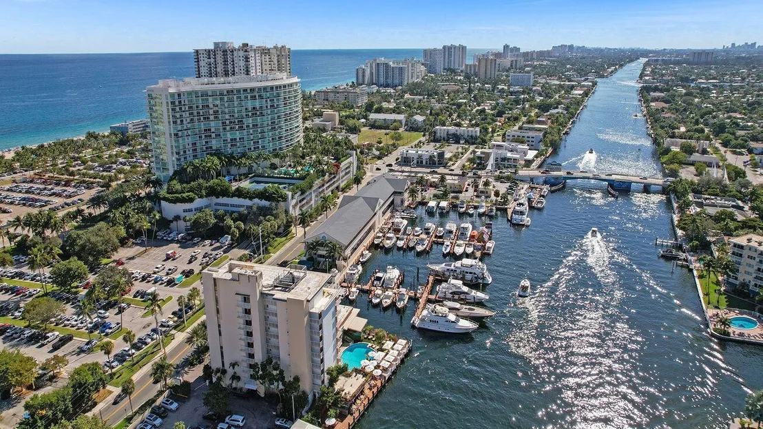 Photo of Unit 607 at 1 N Ocean Boulevard