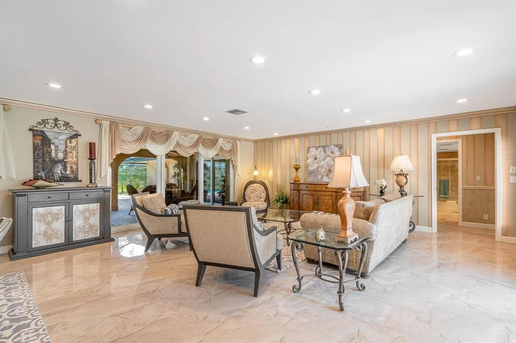 Photo of 5880 Pinebrook Drive