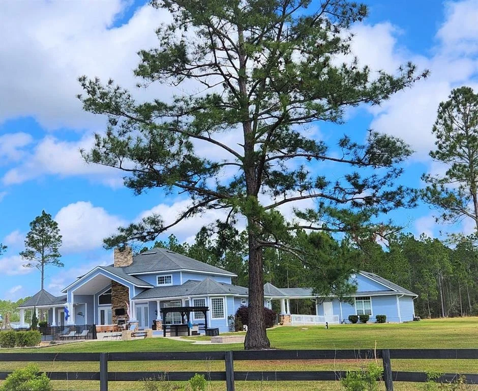 Photo of 14600 Emerald Estates Drive