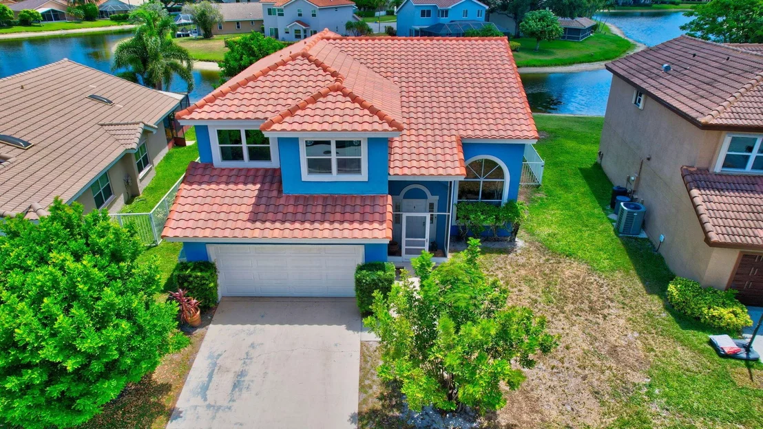 Photo of 8601 Tourmaline Boulevard