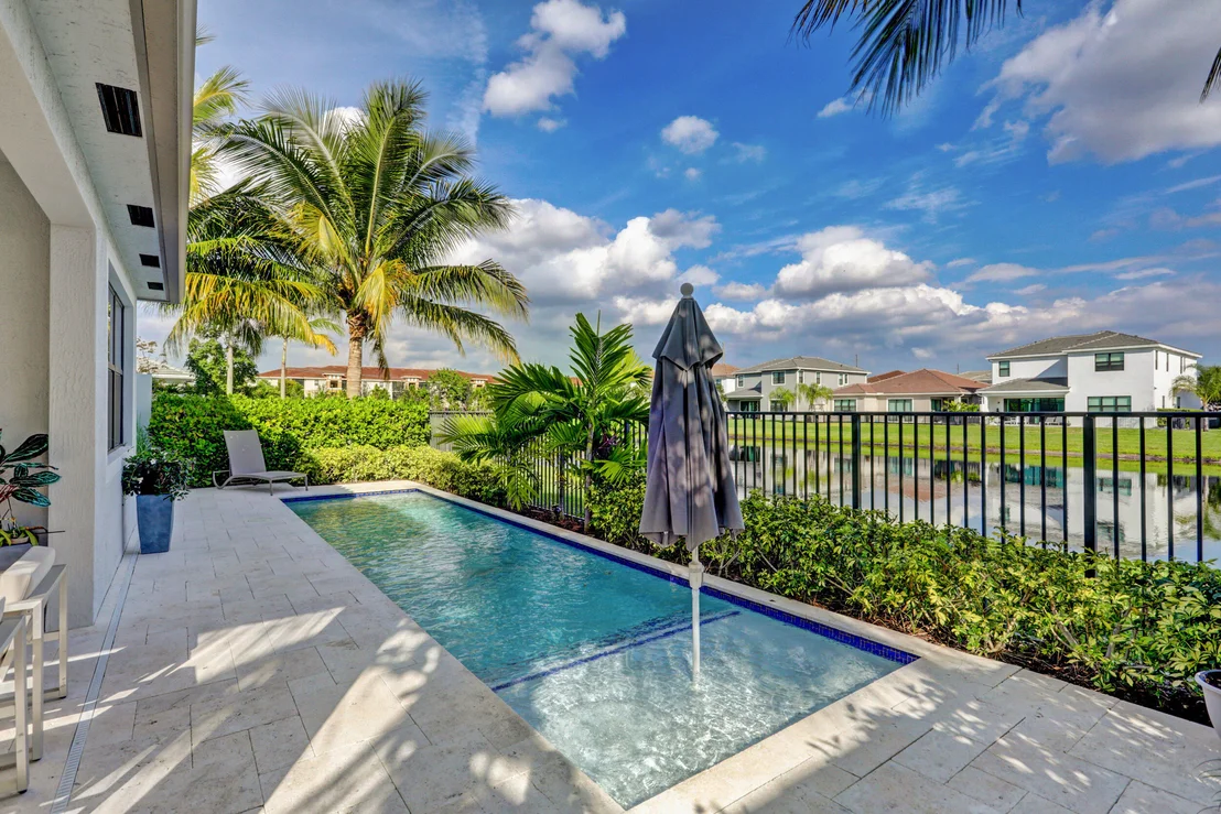 Photo of 7184 Montereal Path