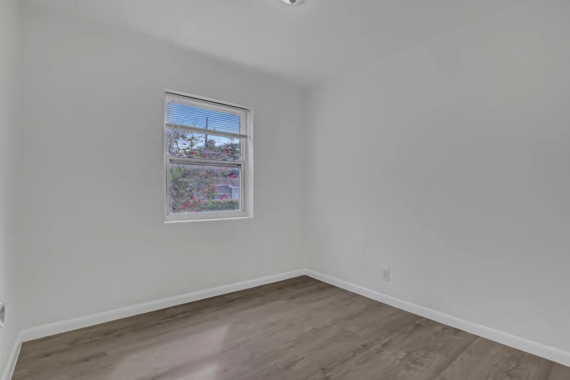 Photo of 247 Silver Beach Road