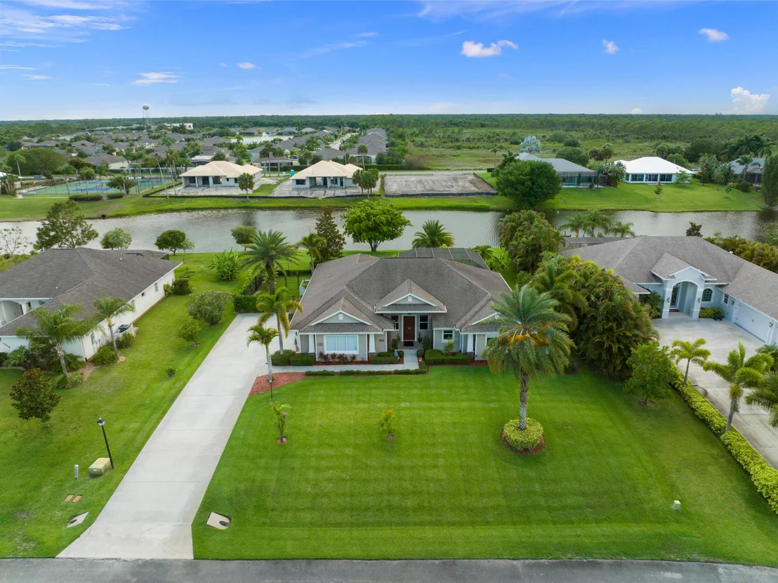 Photo of 1577 Eagles Circle