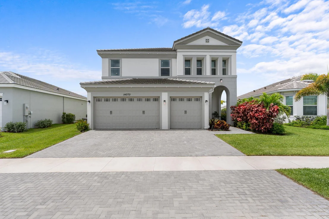 Photo of 14070 Spruce Pine Drive
