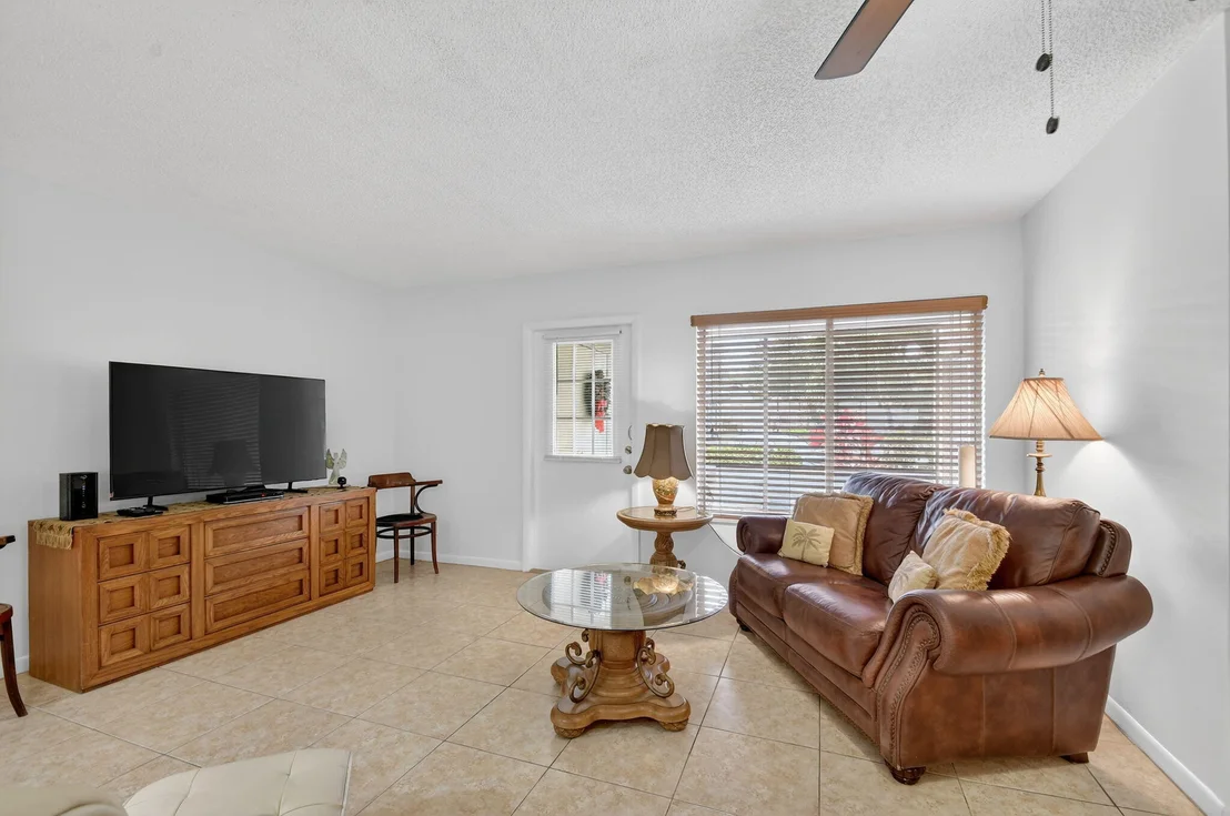 Photo of Unit D1 at 342 Pine Ridge Circle