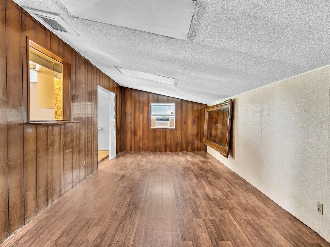 Photo of 301 5TH Street