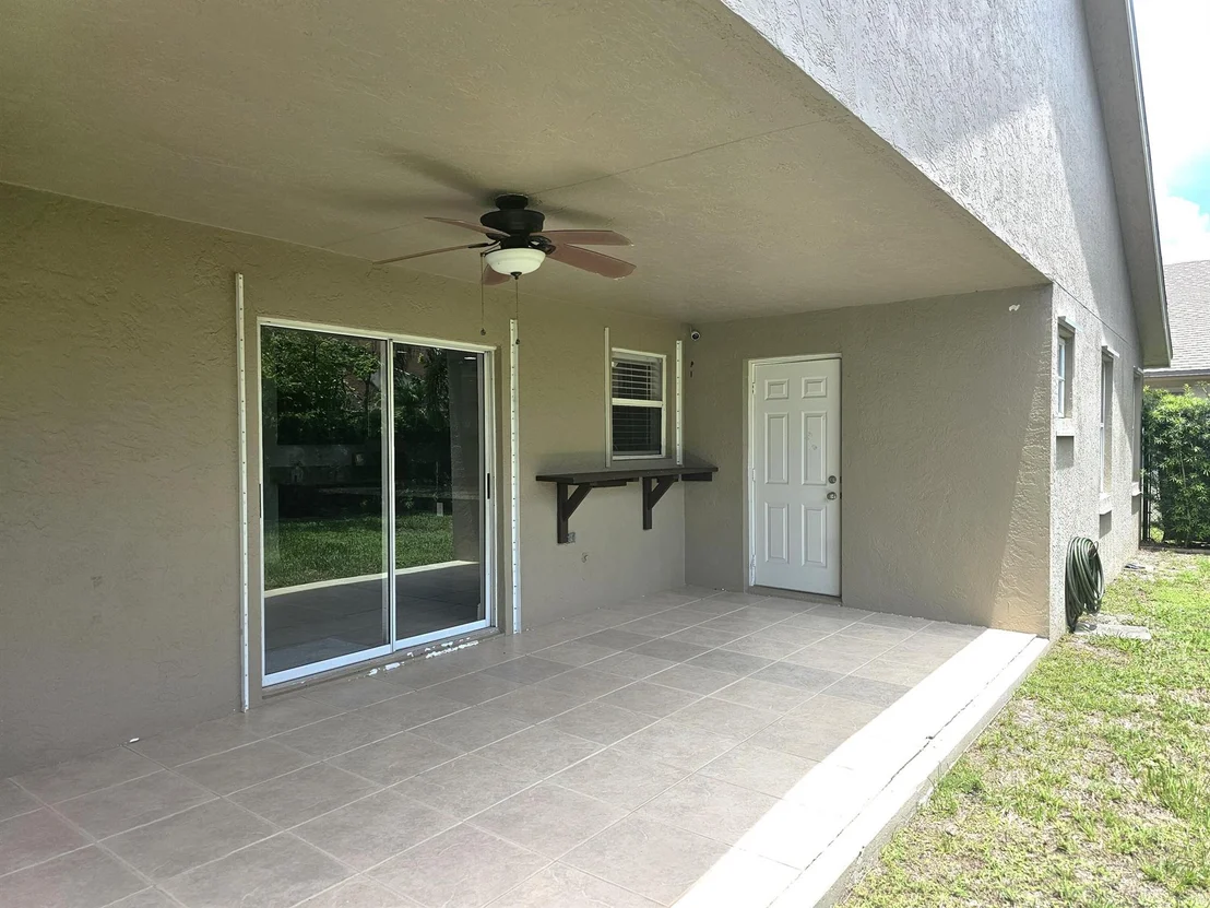 Photo of 1403 Fairway Circle