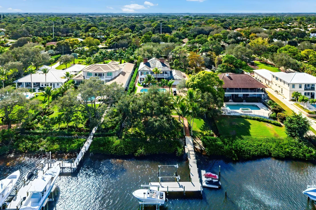 Photo of 19153 SE Jupiter River Drive