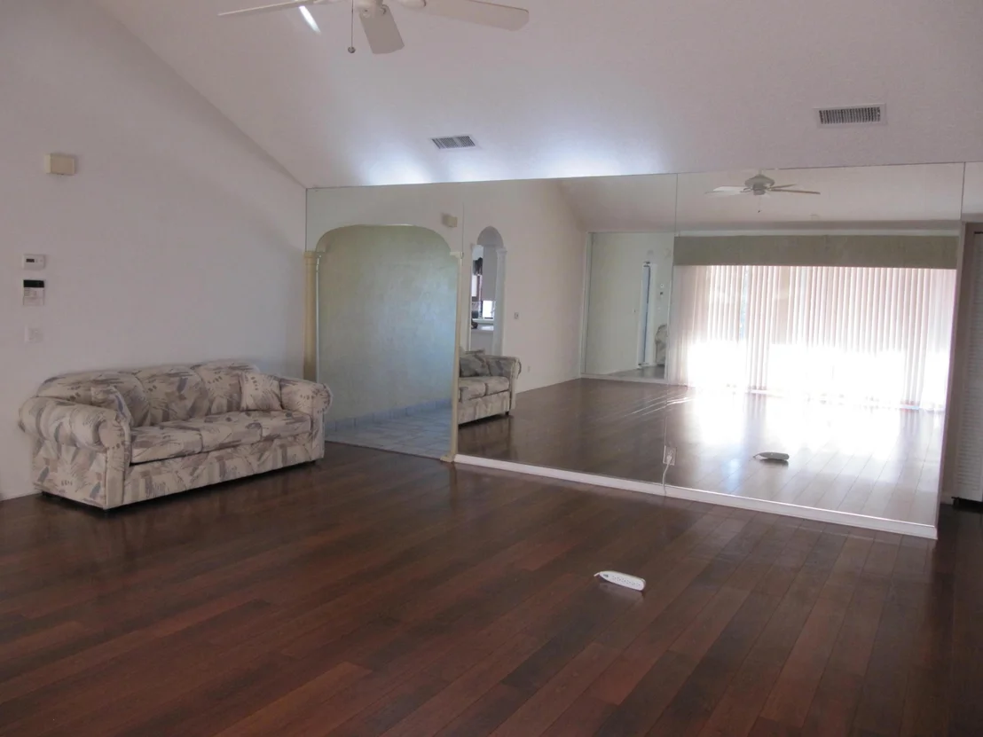 Photo of 1260 Holly Cove Drive
