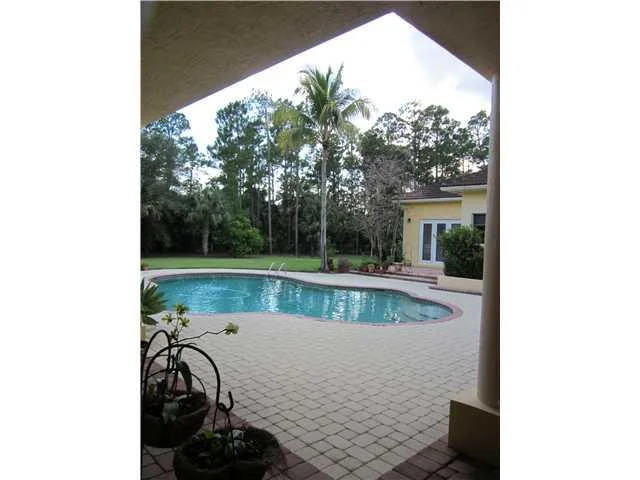Photo of 1401 Stallion Drive