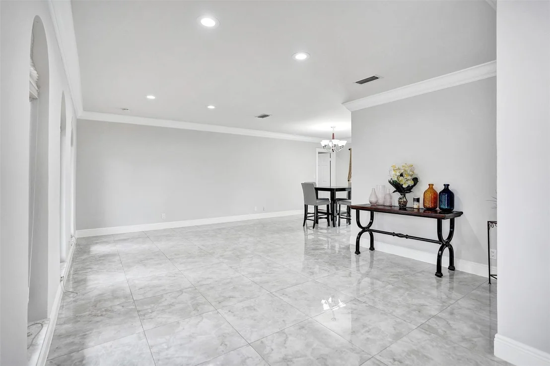 Photo of 2715 NW 86th Way