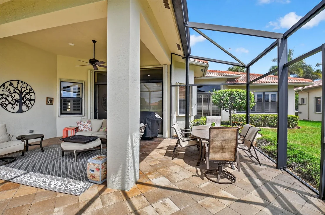Photo of 9177 Isles Cay Drive