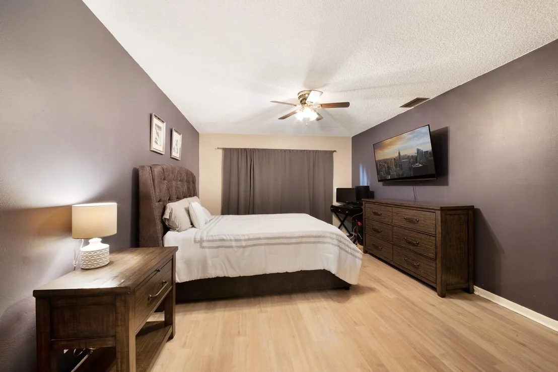 Photo of 2075 SW 24th Circle