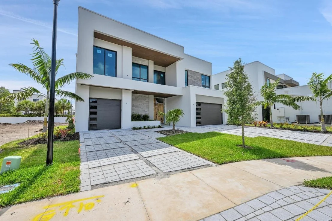 Photo of 16686 Mosaic Place