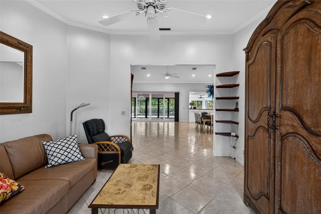 Photo of 10405 Canoe Brook Circle