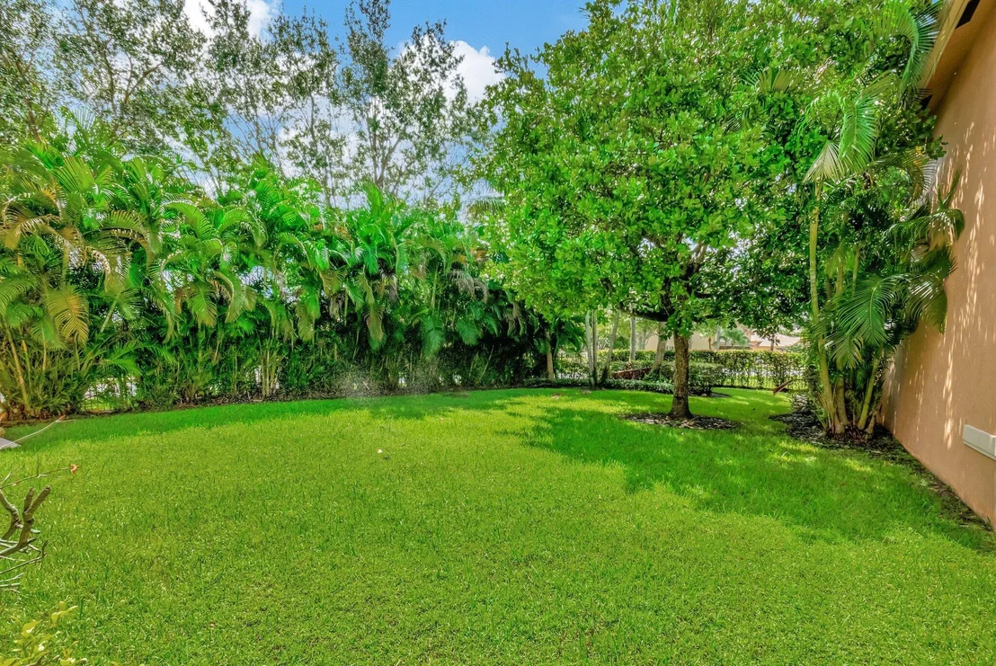 Photo of 4899 N Classical Boulevard