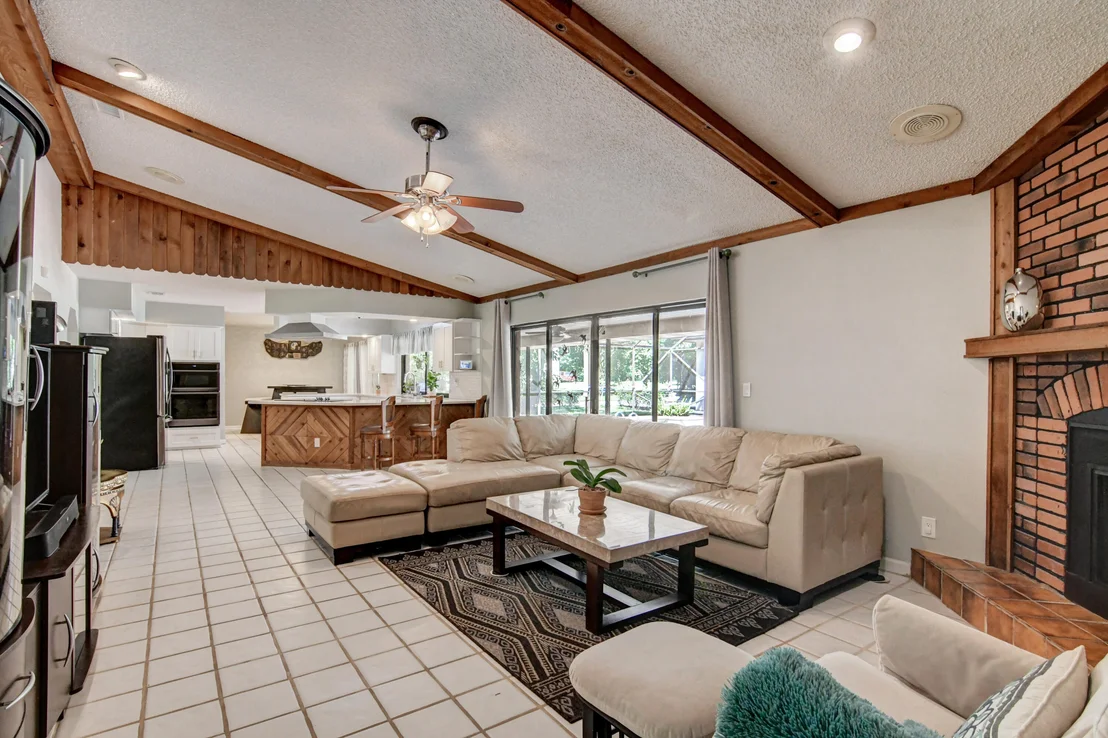 Photo of 12623 Pineacre Lane