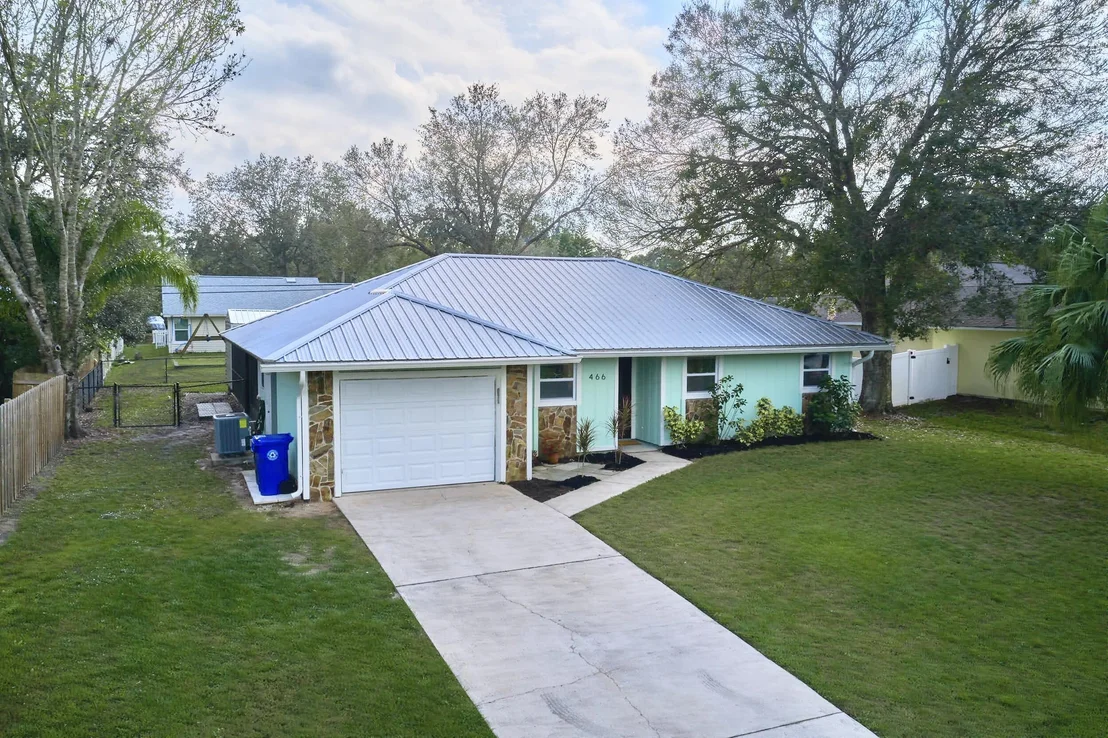 Photo of 466 Lanfair Avenue