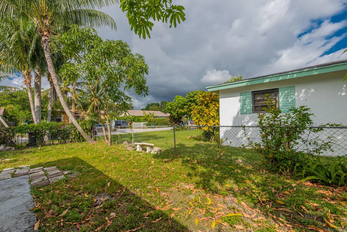 Photo of 523 Angler Drive