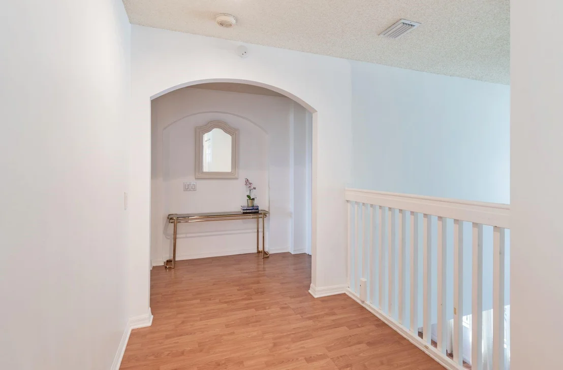 Photo of 804 Crestview Circle