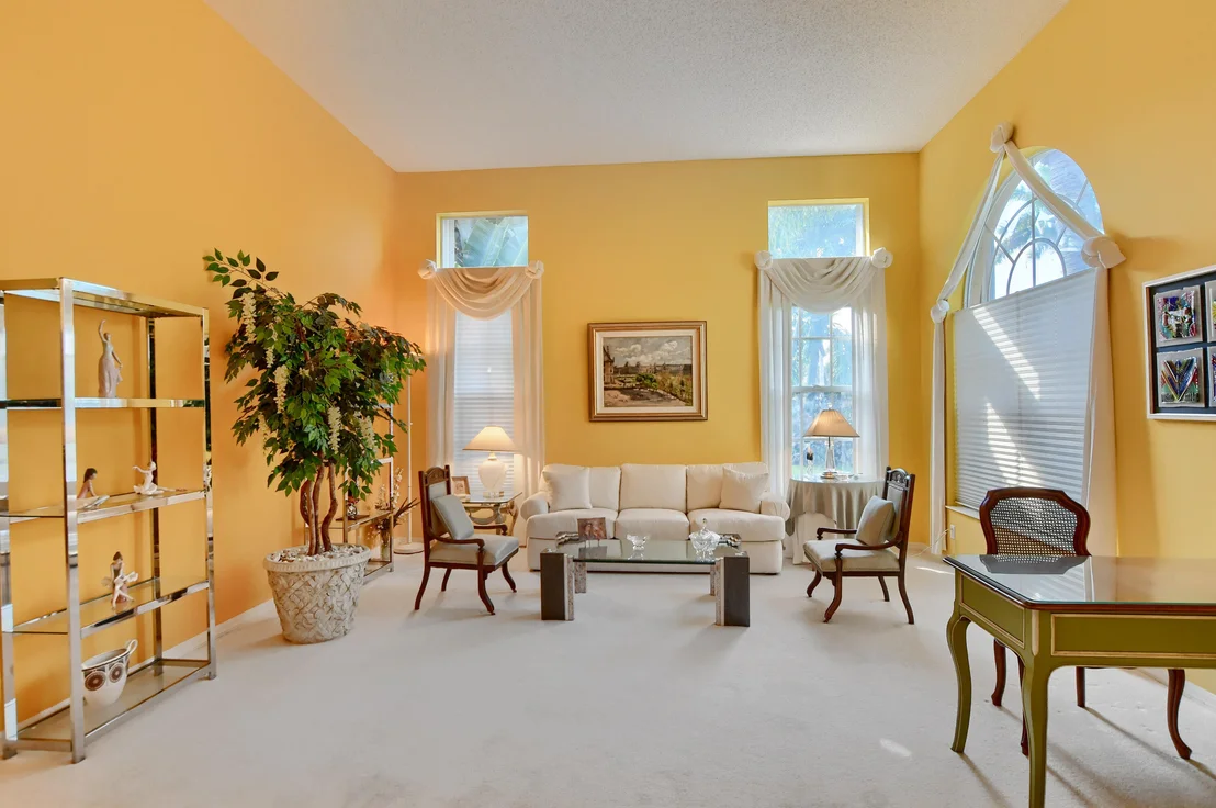 Photo of 10641 St Thomas Drive
