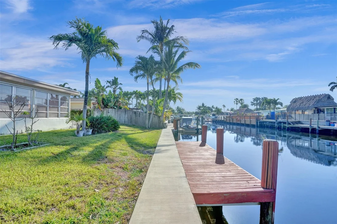 Photo of 110 SE 13th Street
