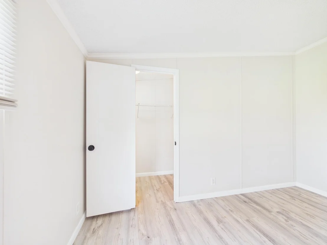 Photo of 17090 NW 38th Avenue