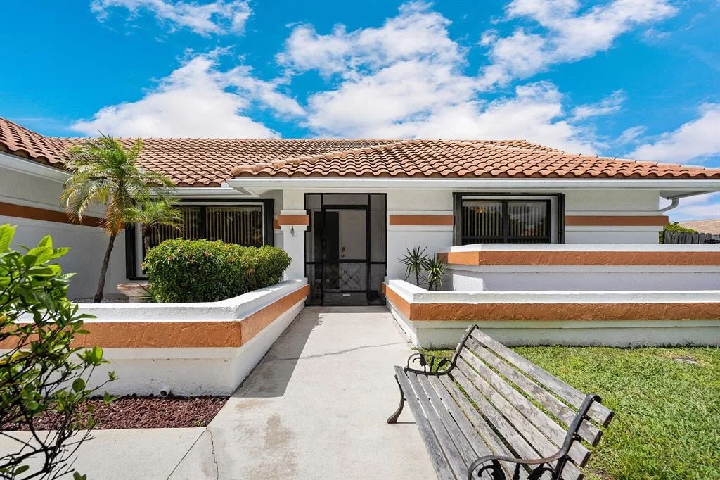 Photo of 9535 Sun Pointe Drive