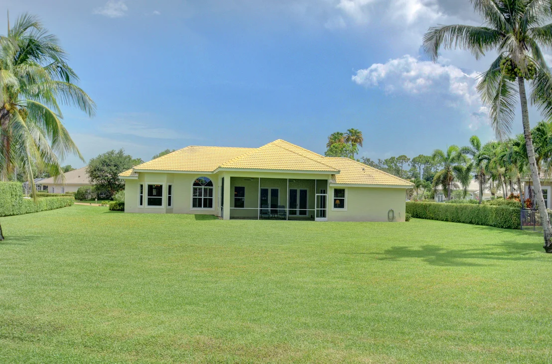 Photo of 137 Turnberry Drive