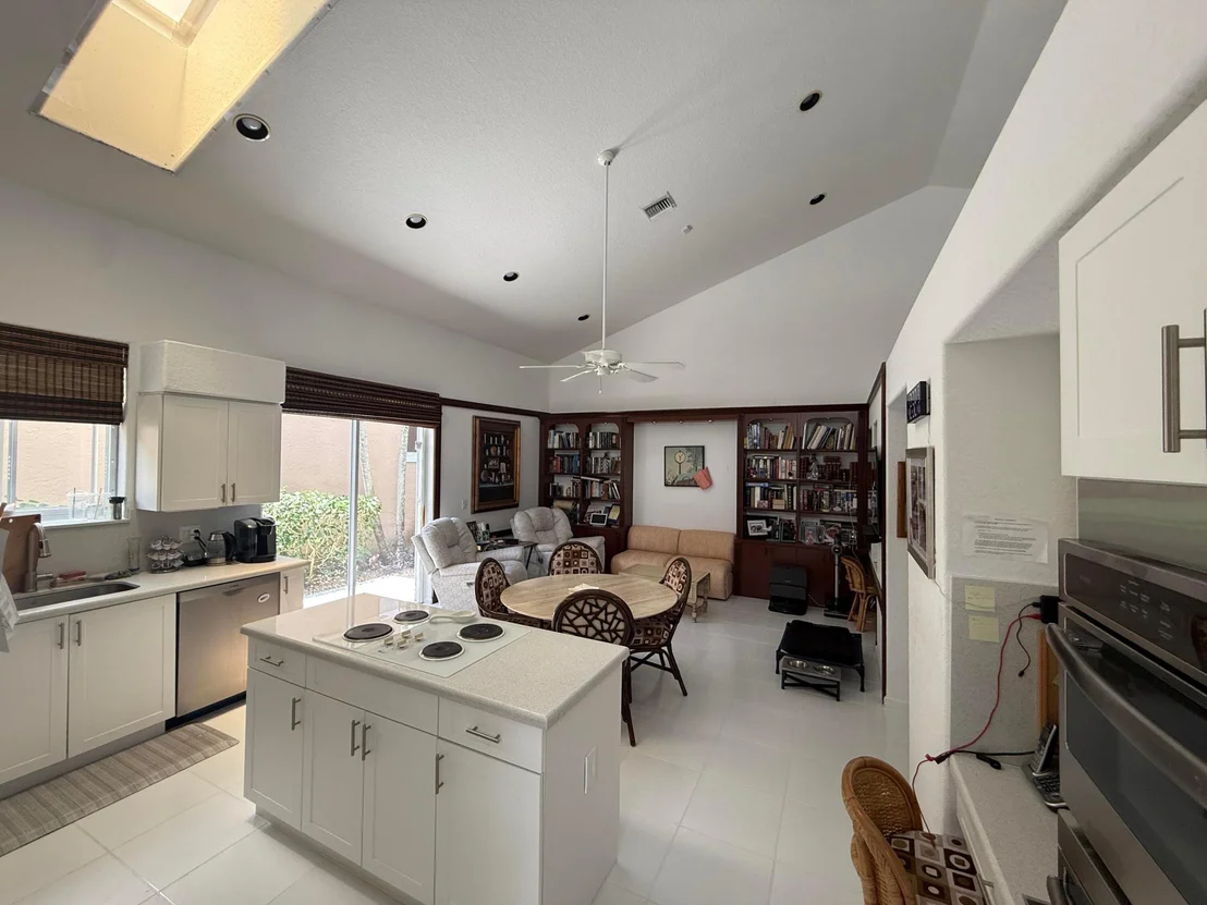 Photo of 6350 Evian Place