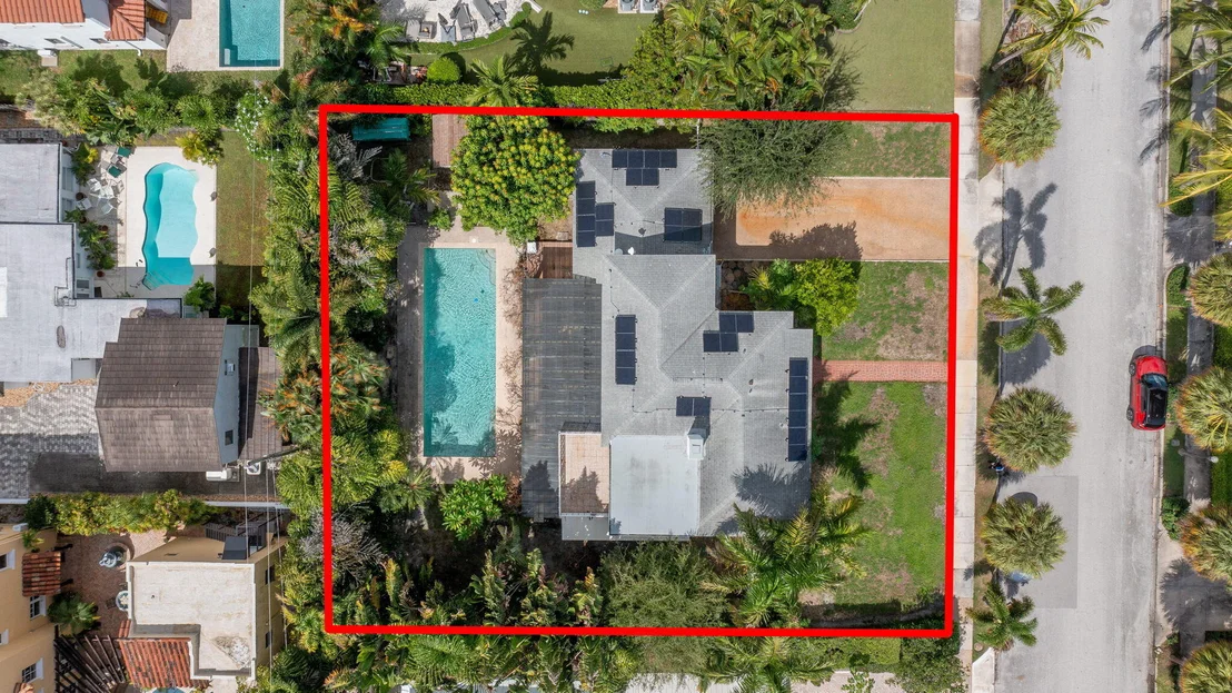 Photo of 210 BELMONTE Road