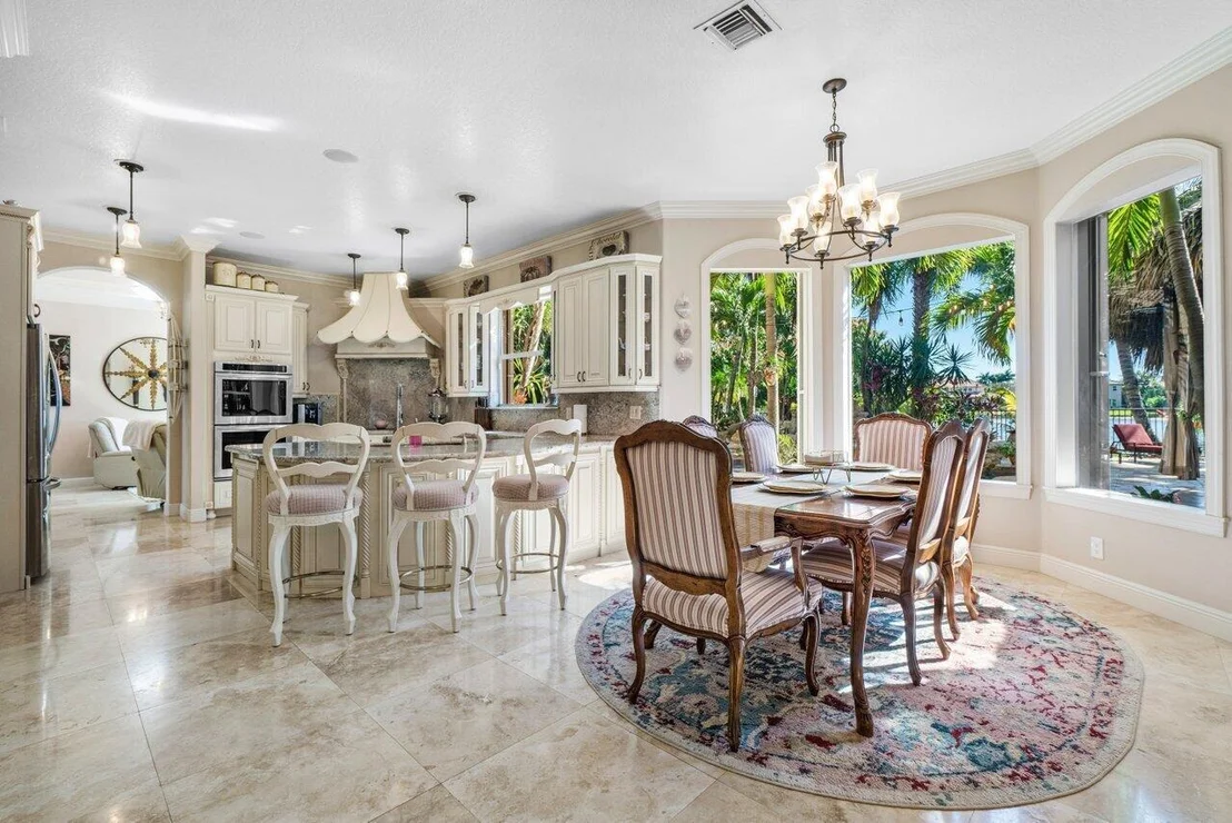 Photo of 9208 Pineville Drive
