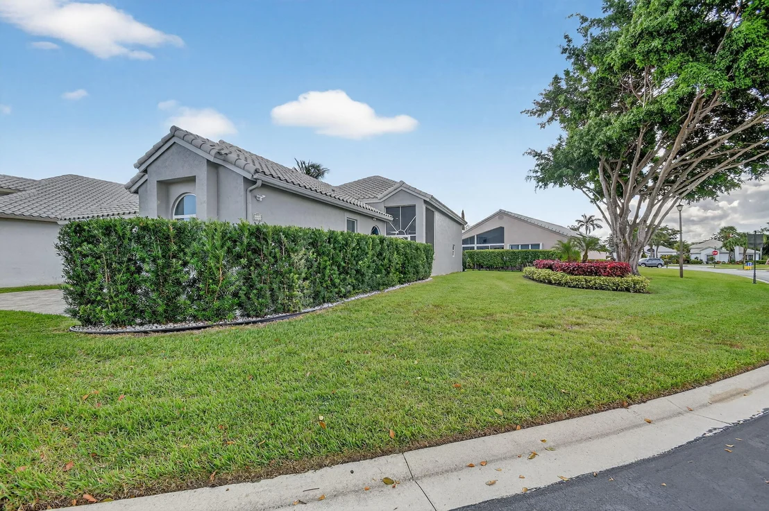Photo of 6430 Three Lakes Lane