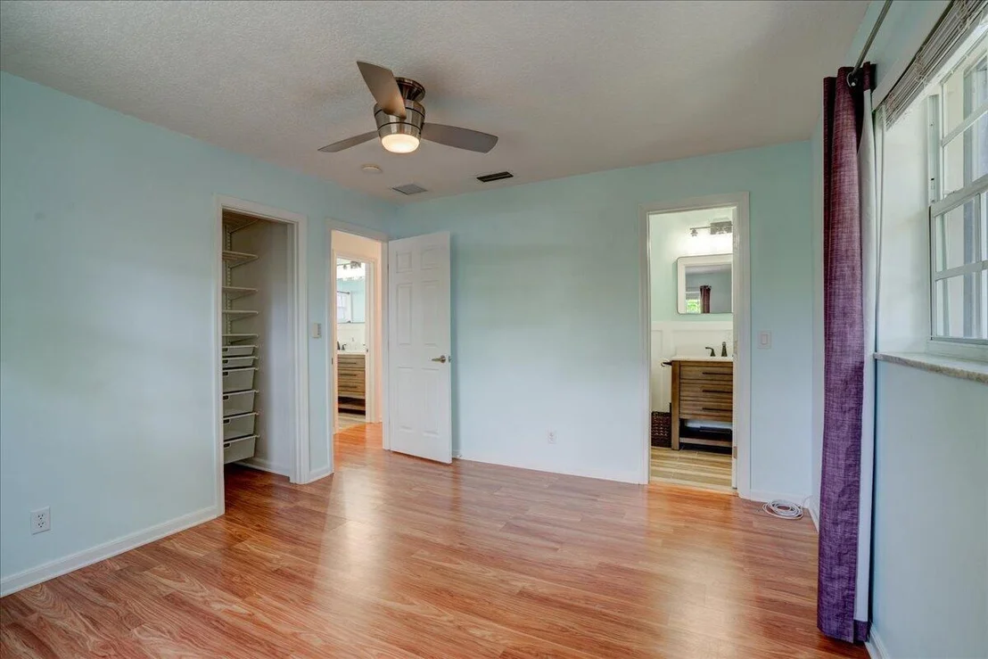 Photo of 39 SE 9th Avenue