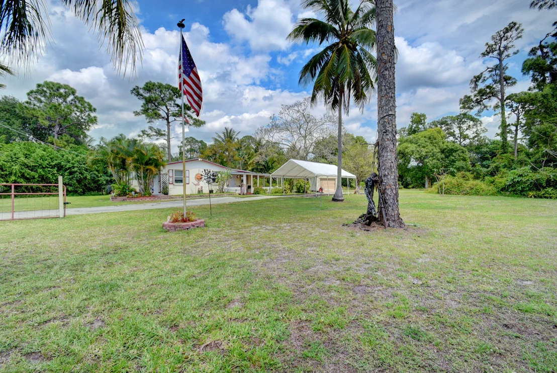 Photo of 5830 Cadillac Drive