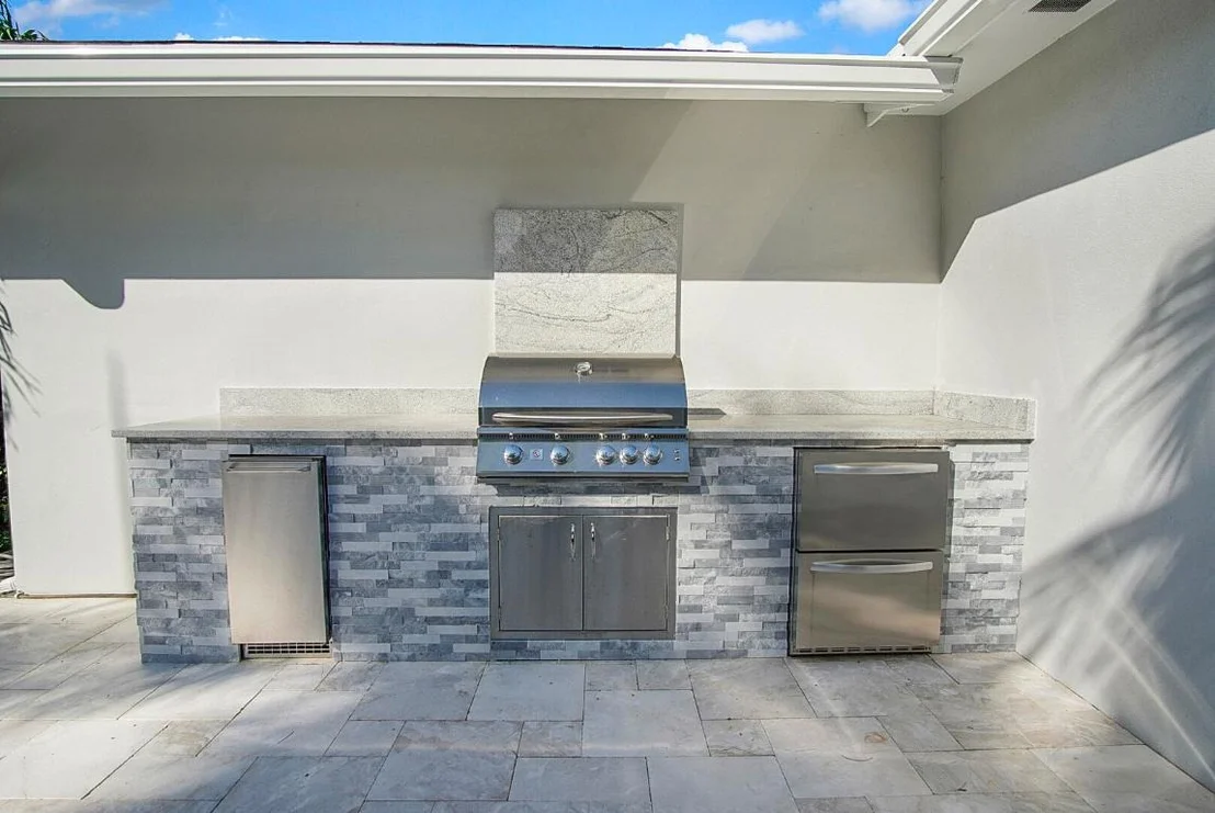 Photo of 924 Pompano Drive