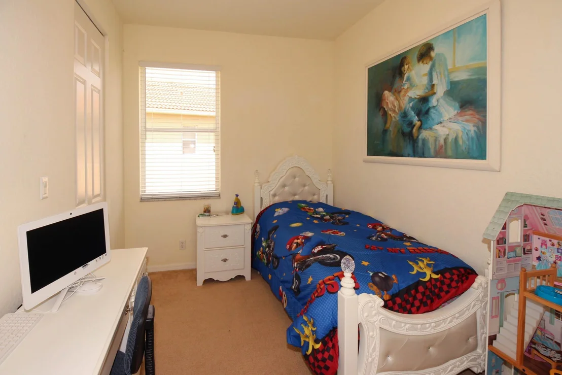 Photo of 1276 Beacon Circle