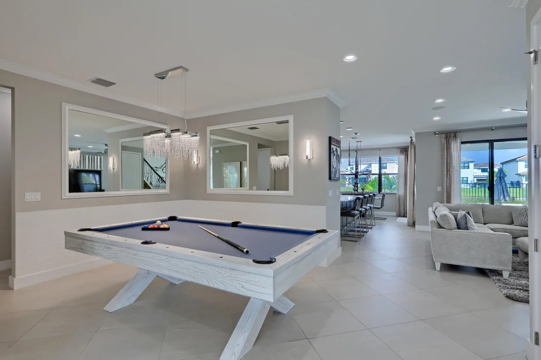 Photo of 7184 Montereal Path