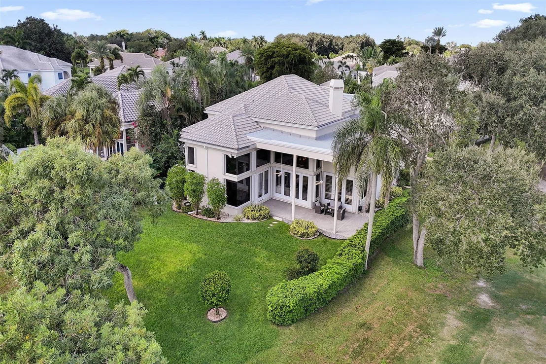 Photo of 2760 Pinehurst