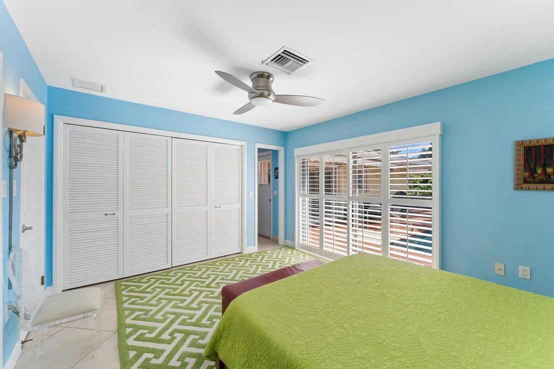 Photo of 8415 Pine Tree Lane