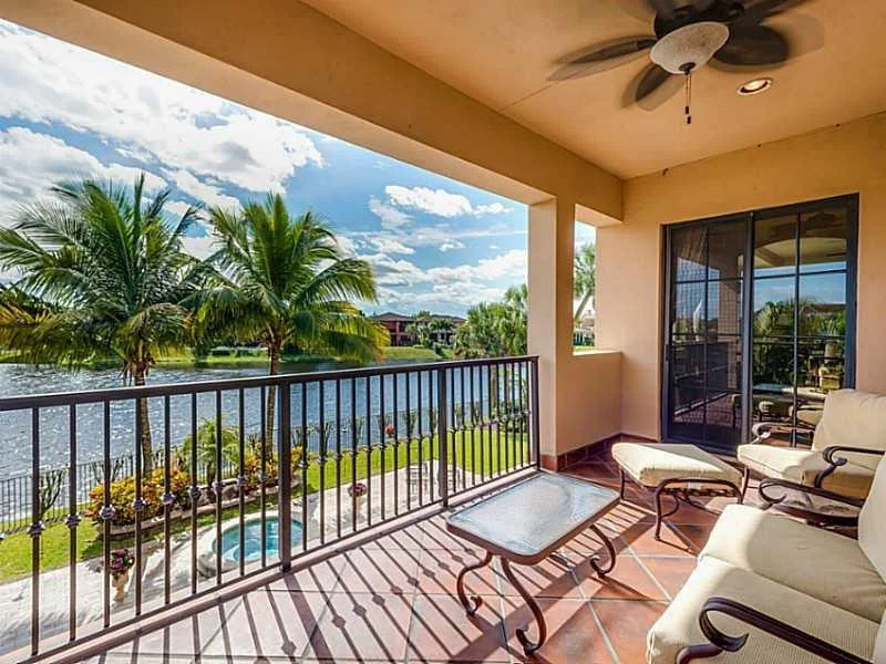 Photo of 9528 Eden Manor