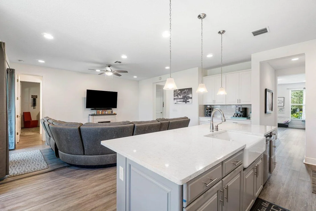 Photo of 868 Honey Oak Court