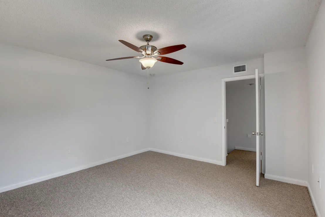 Photo of 7202 72nd Way